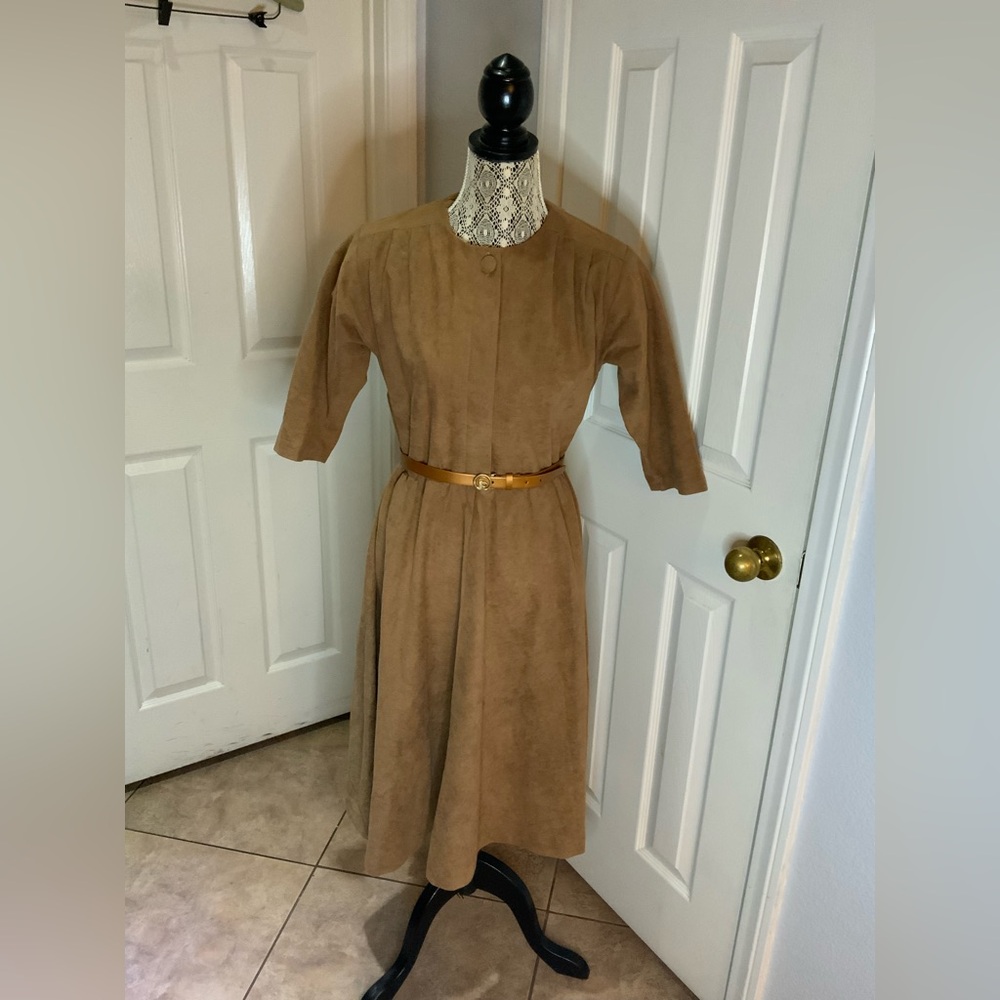 Vintage Stuart Alan tan dress size 8